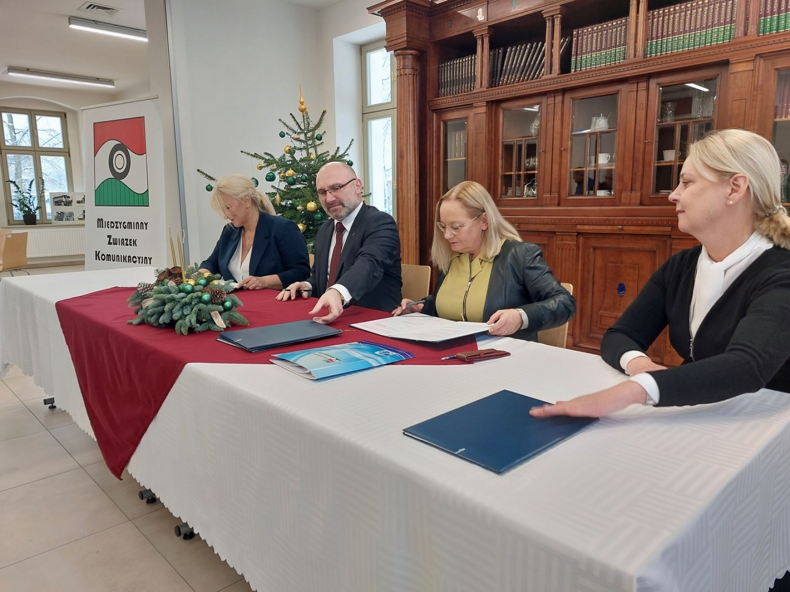 Zdjęcie w galerii na portalu naszwodzislaw.com: Od stycznia z biletem MZK także na trasach Metropolii Górnośląskiej wiadomości z regionu