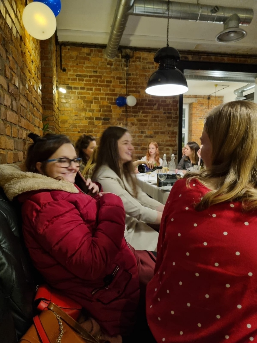 Zdjęcie w galerii na portalu naszwodzislaw.com: Spotkanie wigilijne w Dentice24 wiadomości z regionu