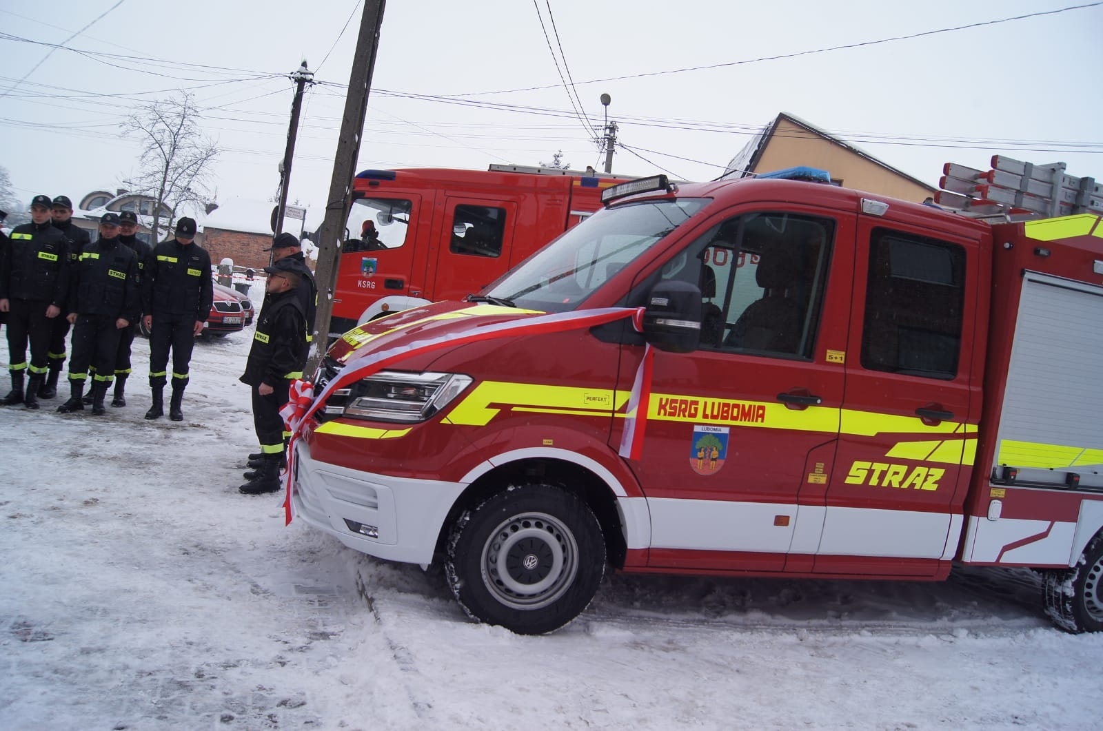 Zdjęcie w galerii na portalu naszwodzislaw.com: OSP Lubomia ma nowy samochód bojowy wiadomości z regionu
