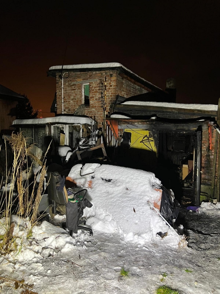 Zdjęcie w galerii na portalu naszwodzislaw.com: Tragedia w Radlinie. Mężczyzna zginął w pożarze wiadomości z regionu