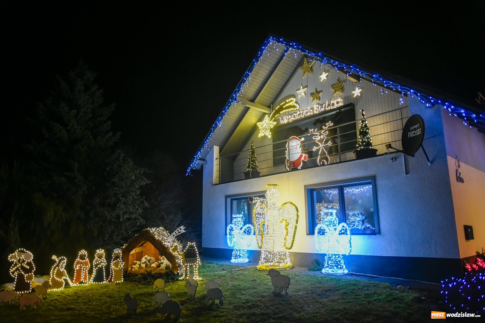 Zdjęcie w galerii na portalu naszwodzislaw.com: Świąteczna bajkowa Nowa Wioska [FOTO i WIDEO] wiadomości z regionu