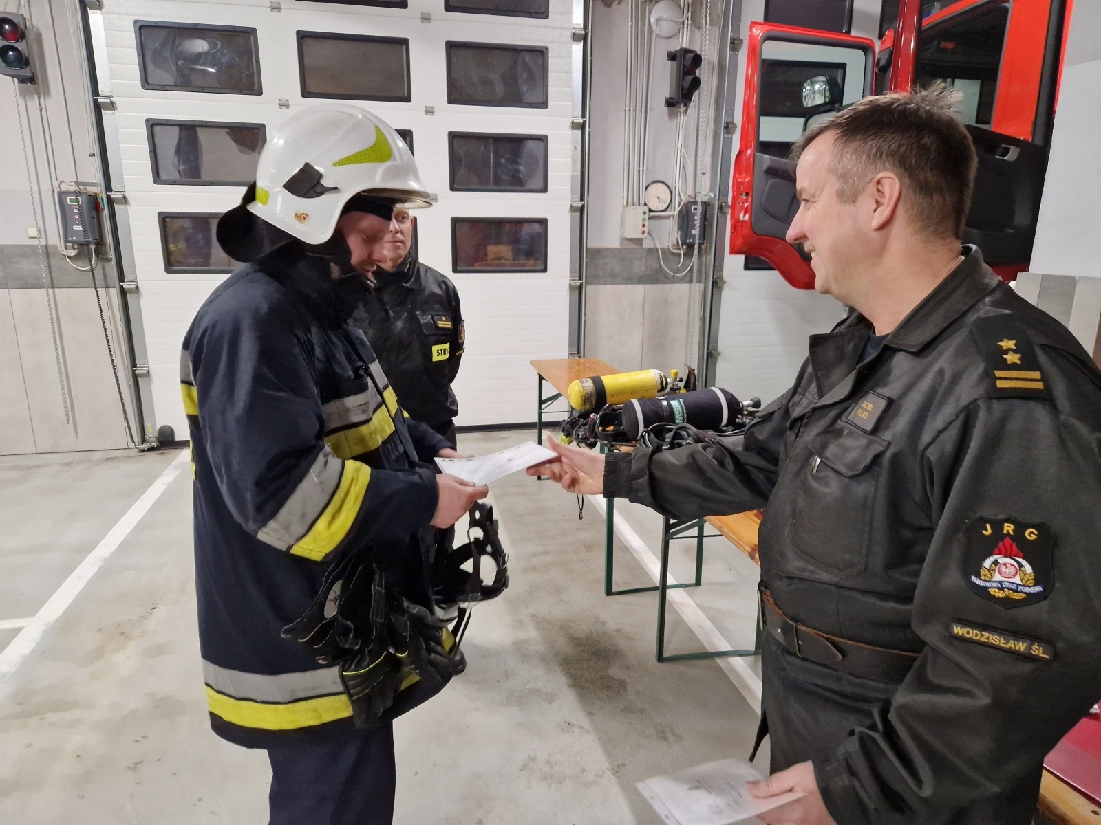 Zdjęcie w galerii na portalu naszwodzislaw.com: 27 nowych strażaków w powiecie wodzisławskim wiadomości z regionu