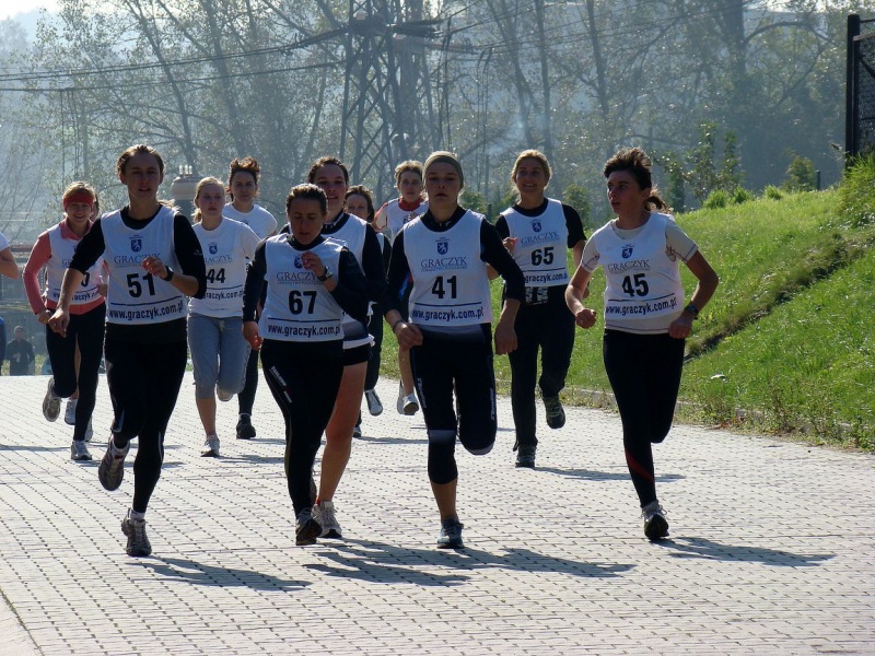 Zdjęcie w galerii na portalu naszwodzislaw.com: Bieg uliczny w słusznej sprawie wiadomości z regionu