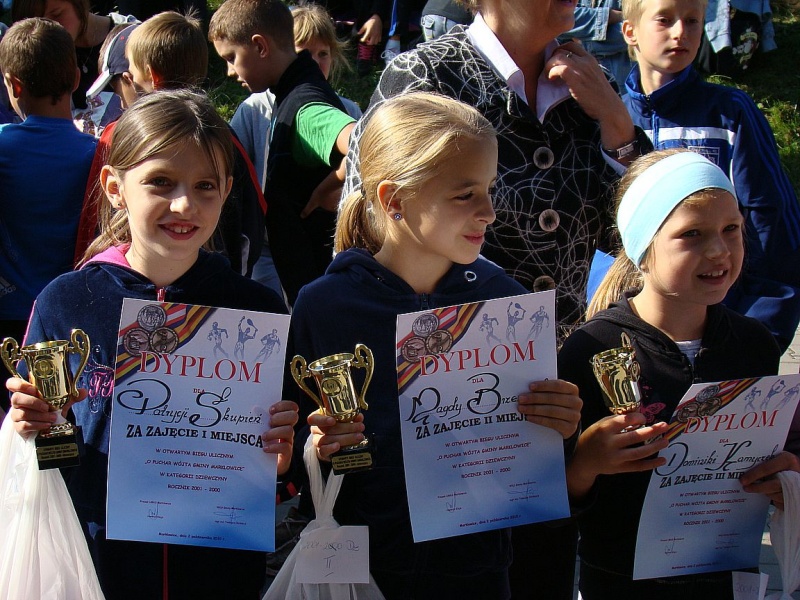 Zdjęcie w galerii na portalu naszwodzislaw.com: Bieg uliczny w słusznej sprawie wiadomości z regionu