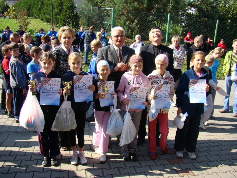 Zdjęcie w galerii na portalu naszwodzislaw.com: Bieg uliczny w słusznej sprawie wiadomości z regionu