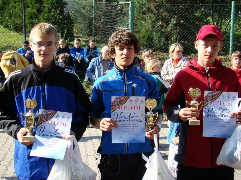 Zdjęcie w galerii na portalu naszwodzislaw.com: Bieg uliczny w słusznej sprawie wiadomości z regionu