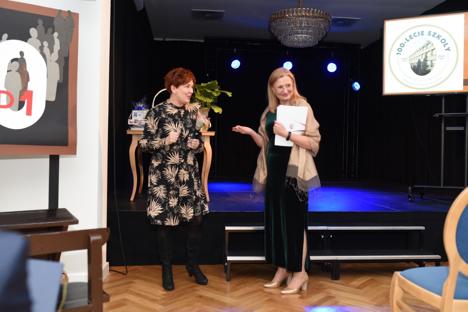 Zdjęcie w galerii na portalu naszwodzislaw.com: Jubileusz wodzisławskiej SP1 podsumowany [FOTO] wiadomości z regionu