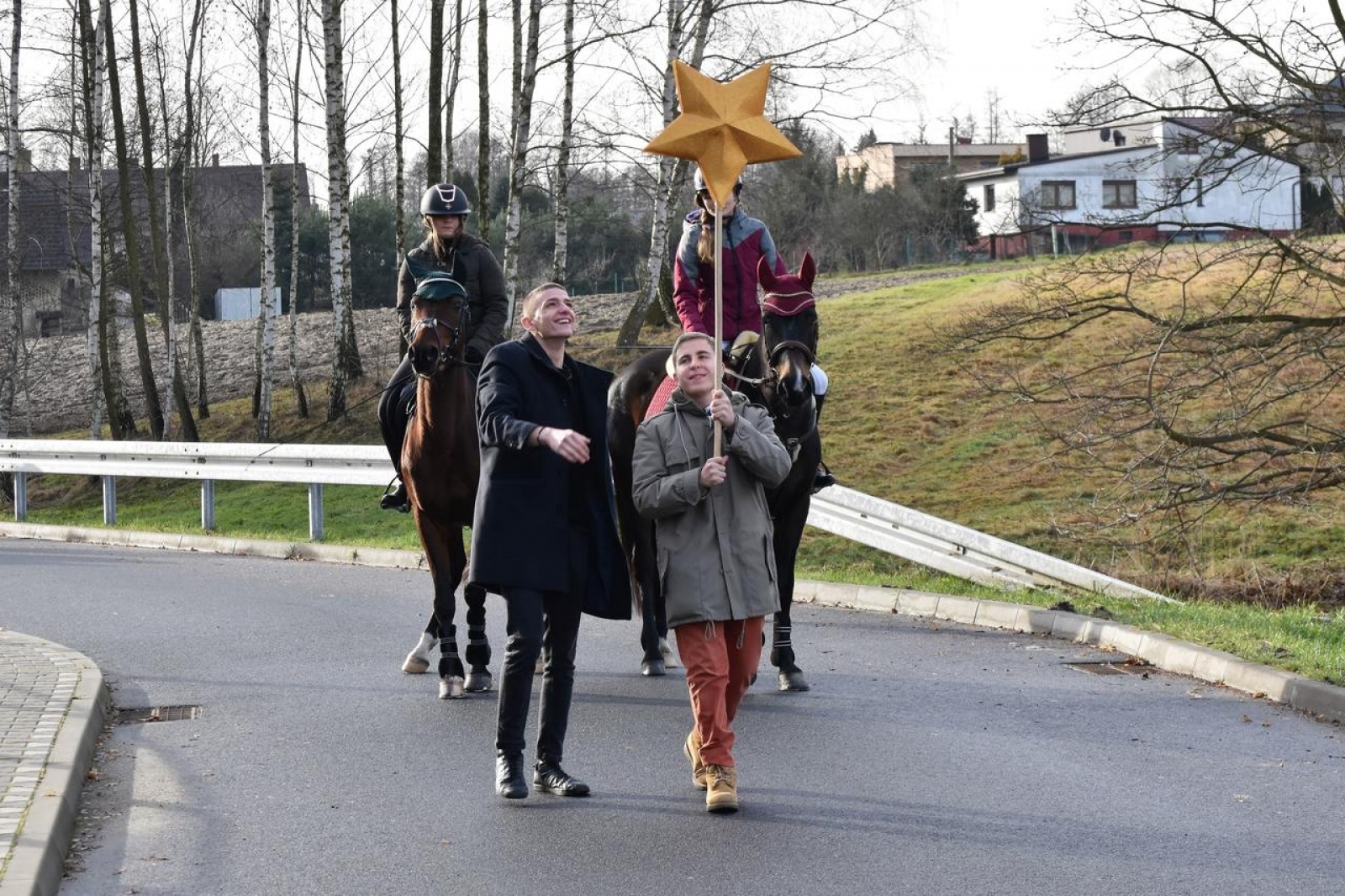Zdjęcie w galerii na portalu naszwodzislaw.com: Orszak Trzech Króli w Skrbeńsku [FOTO] wiadomości z regionu