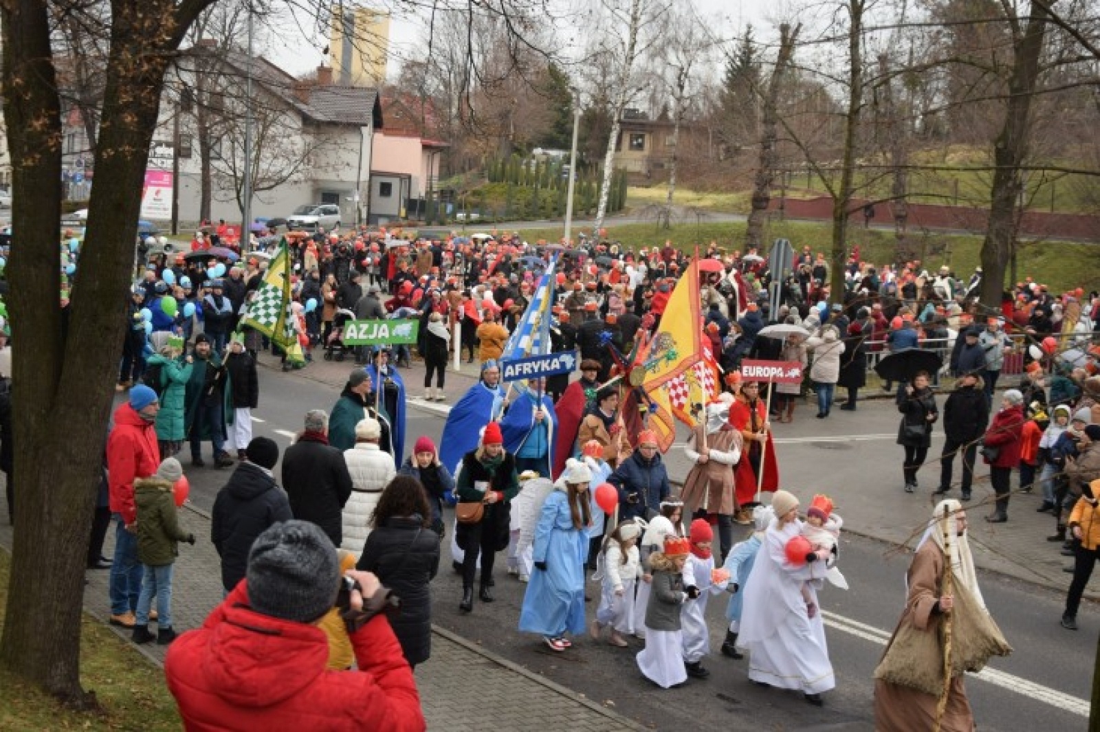 Zdjęcie w galerii na portalu naszwodzislaw.com: Orszak Trzech Króli w Rydułtowach [FOTO] wiadomości z regionu