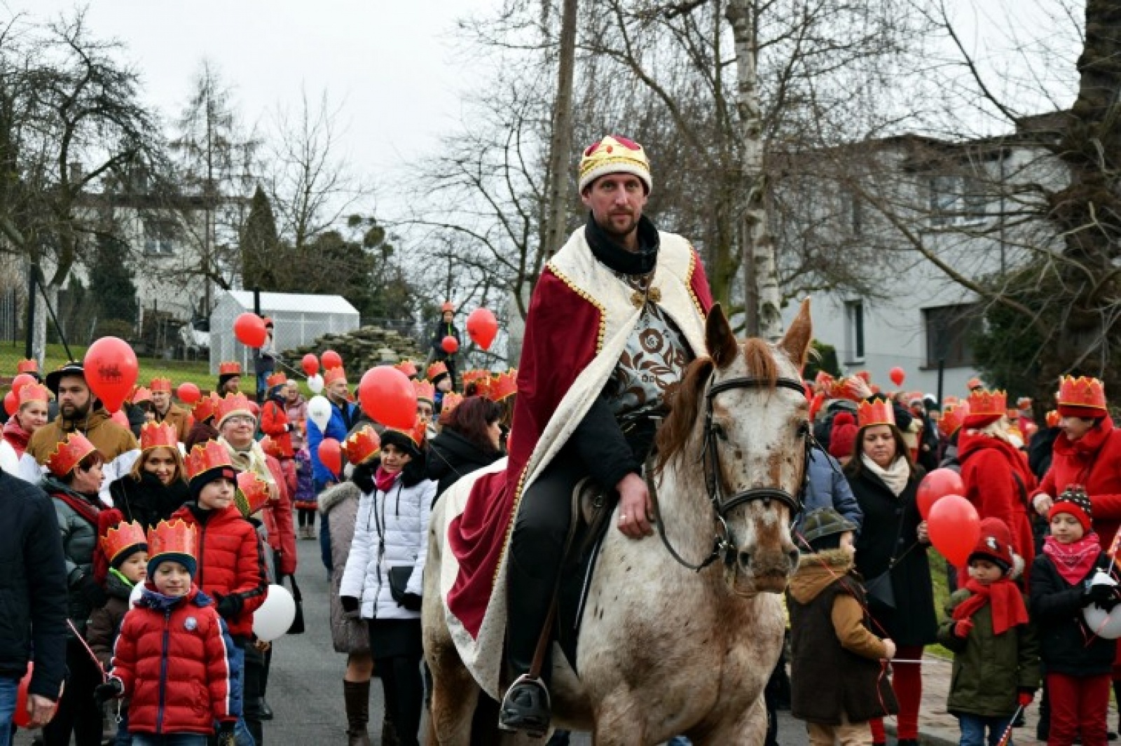 Zdjęcie w galerii na portalu naszwodzislaw.com: Orszak Trzech Króli w Rydułtowach [FOTO] wiadomości z regionu