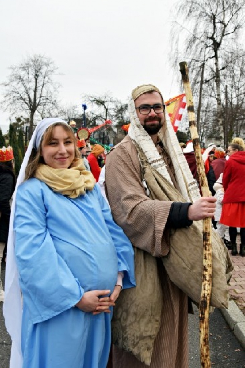 Zdjęcie w galerii na portalu naszwodzislaw.com: Orszak Trzech Króli w Rydułtowach [FOTO] wiadomości z regionu
