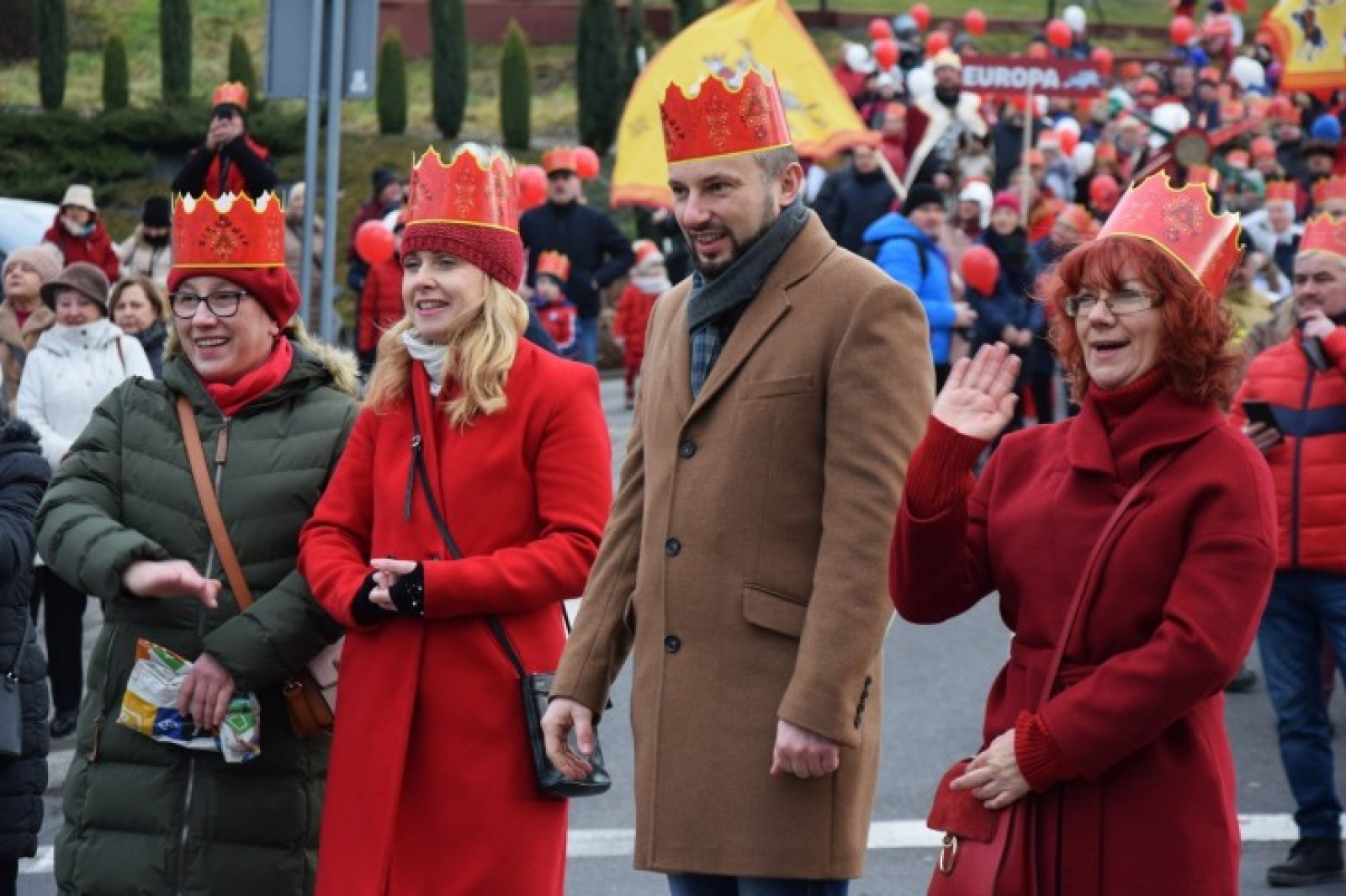 Zdjęcie w galerii na portalu naszwodzislaw.com: Orszak Trzech Króli w Rydułtowach [FOTO] wiadomości z regionu