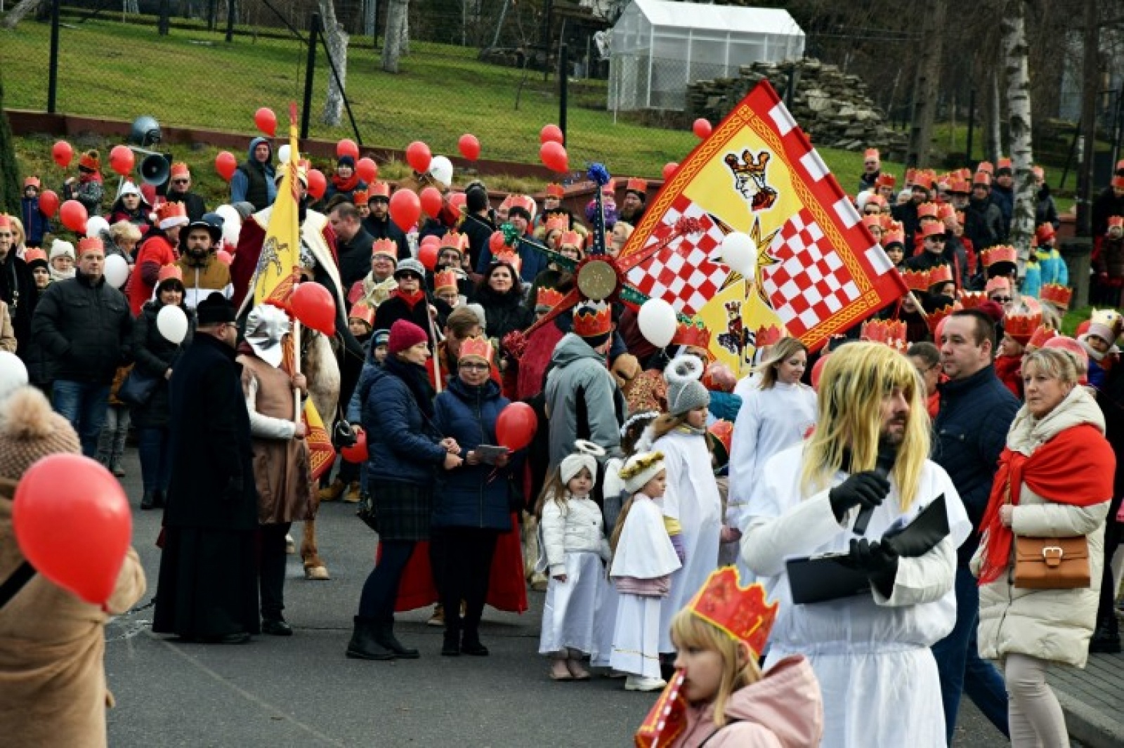 Zdjęcie w galerii na portalu naszwodzislaw.com: Orszak Trzech Króli w Rydułtowach [FOTO] wiadomości z regionu