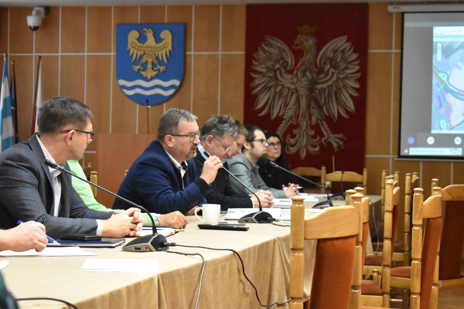 Zdjęcie w galerii na portalu naszwodzislaw.com: Gmina Godów sprzeciwia się nowym propozycjom budowy linii kolejowej CPK wiadomości z regionu