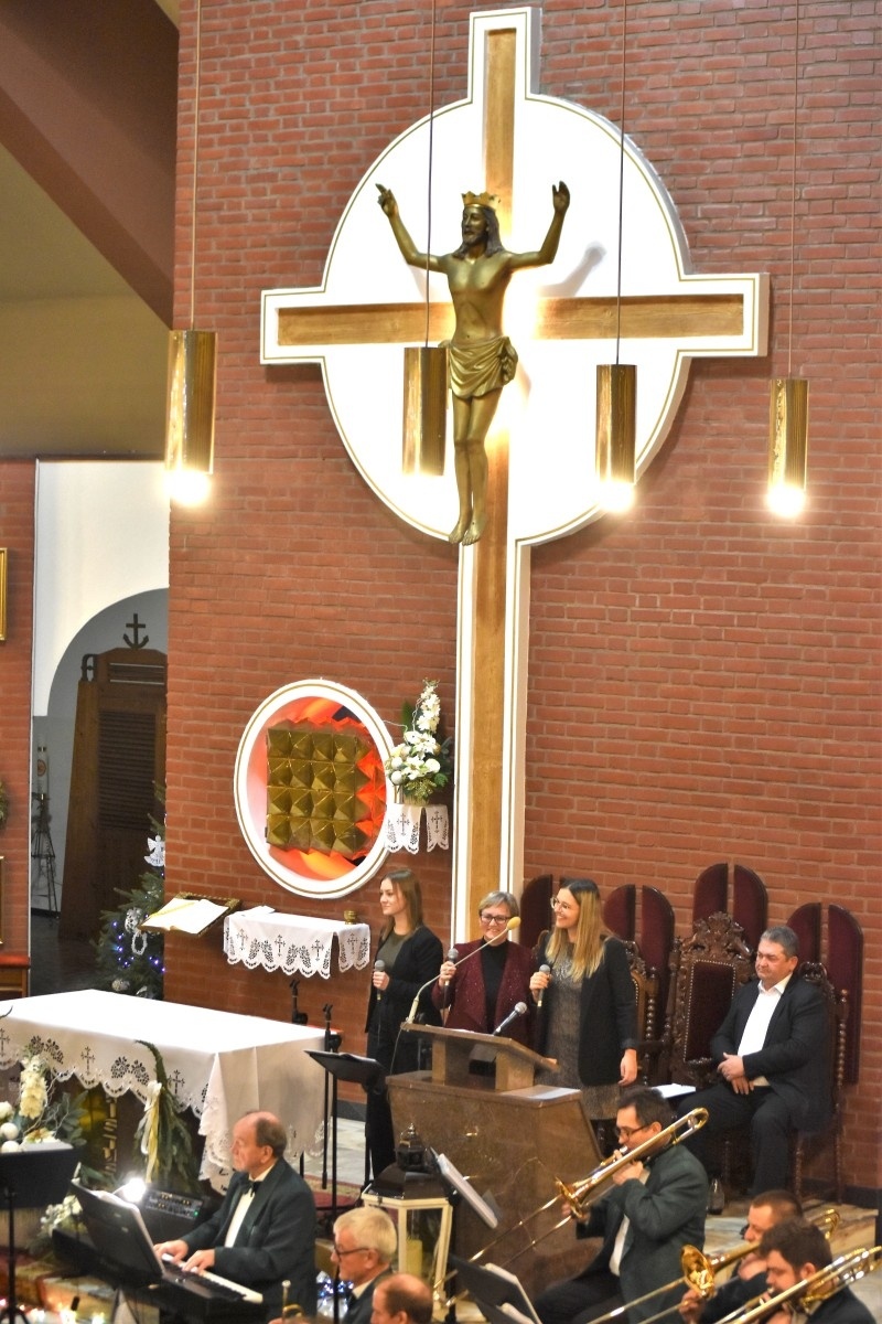 Zdjęcie w galerii na portalu naszwodzislaw.com: Noworoczny koncert gołkowickiej orkiestry dętej za nami [FOTO] wiadomości z regionu