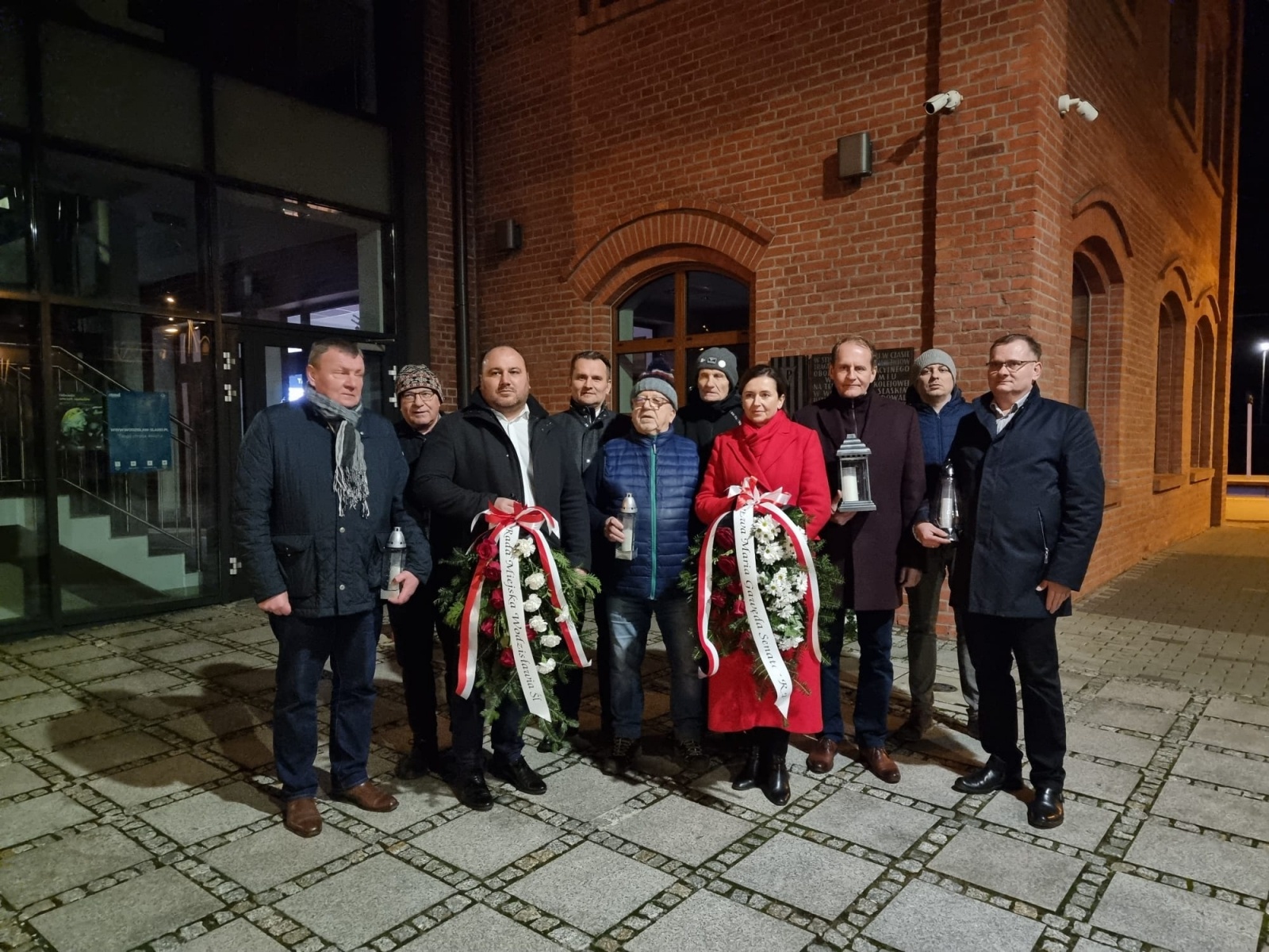 Zdjęcie w galerii na portalu naszwodzislaw.com: Maszerowali 15 godzin, by oddać hołd ofiarom Marszu Śmierci wiadomości z regionu