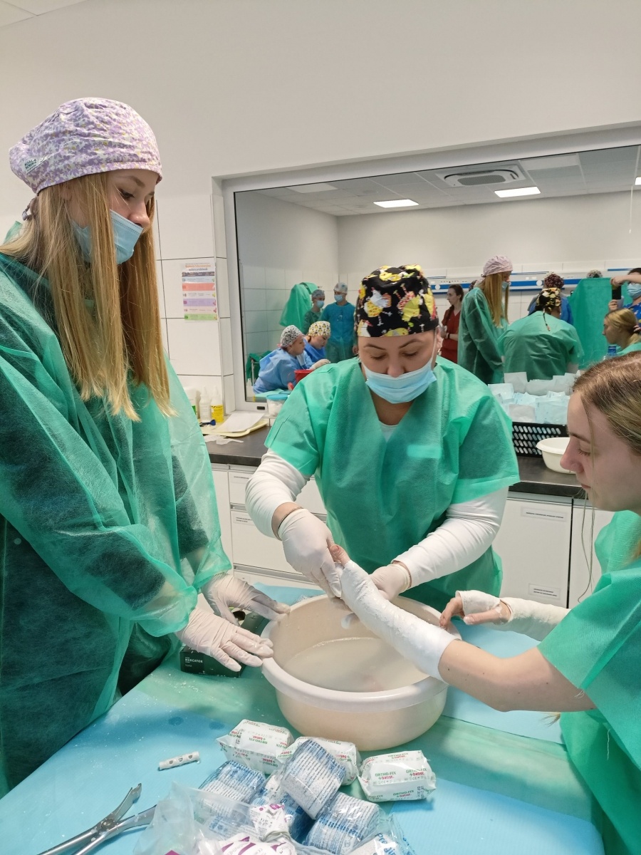 Zdjęcie w galerii na portalu naszwodzislaw.com: Uczniowie szkół średnich poznali MCSM w Raciborzu wiadomości z regionu