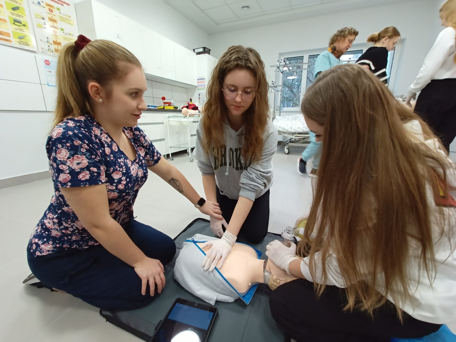 Zdjęcie w galerii na portalu naszwodzislaw.com: Uczniowie szkół średnich poznali MCSM w Raciborzu wiadomości z regionu