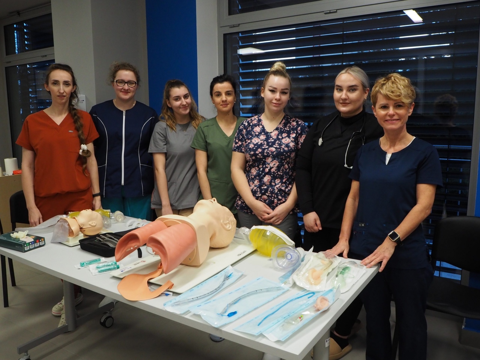 Zdjęcie w galerii na portalu naszwodzislaw.com: Uczniowie szkół średnich poznali MCSM w Raciborzu wiadomości z regionu