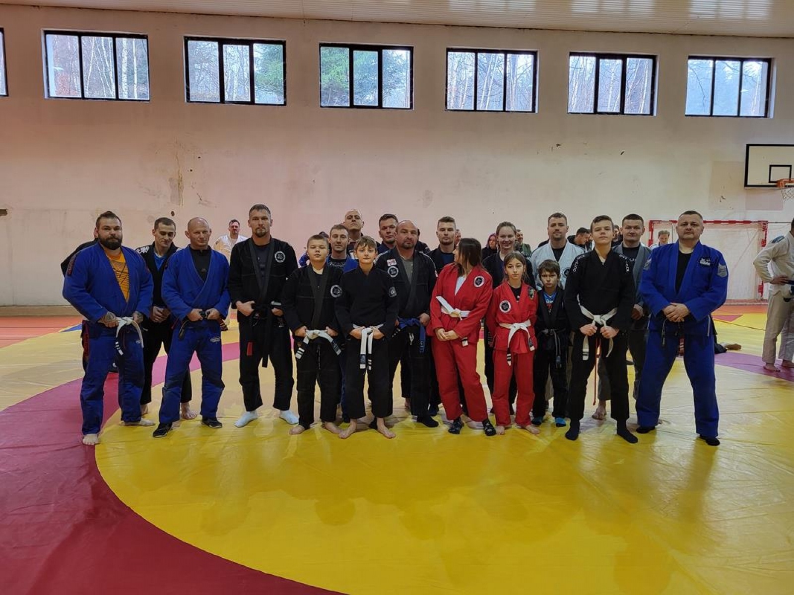 Zdjęcie w galerii na portalu naszwodzislaw.com: Krystian Stein promowany na czarny pas wiadomości z regionu