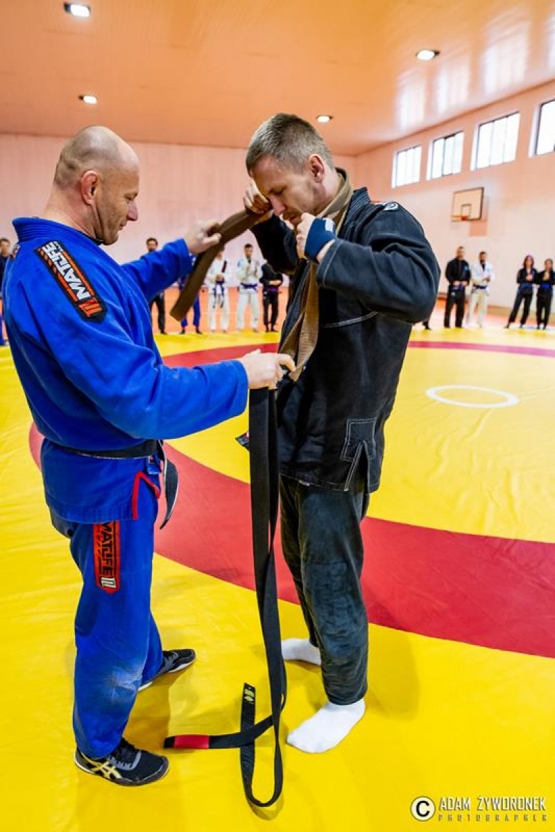 Zdjęcie w galerii na portalu naszwodzislaw.com: Krystian Stein promowany na czarny pas wiadomości z regionu