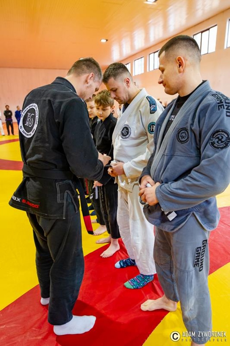 Zdjęcie w galerii na portalu naszwodzislaw.com: Krystian Stein promowany na czarny pas wiadomości z regionu