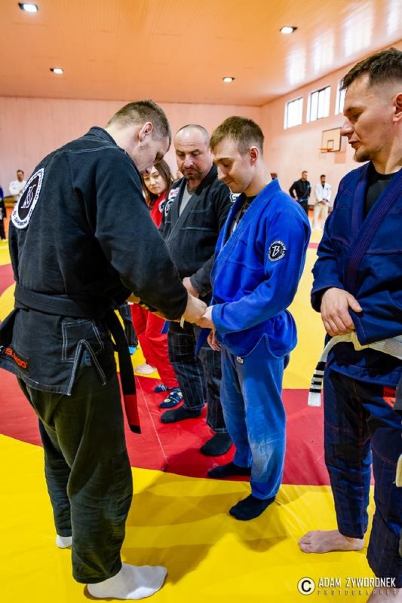 Zdjęcie w galerii na portalu naszwodzislaw.com: Krystian Stein promowany na czarny pas wiadomości z regionu