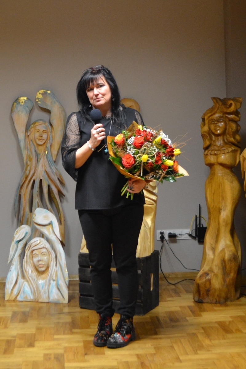 Zdjęcie w galerii na portalu naszwodzislaw.com: Wernisaż wystawy prac Bogumiły i Ireneusza Canibołów wiadomości z regionu