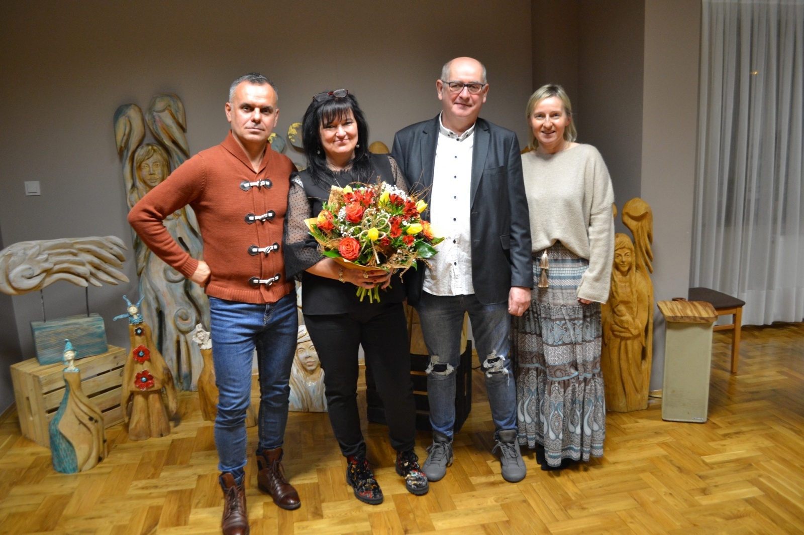 Zdjęcie w galerii na portalu naszwodzislaw.com: Wernisaż wystawy prac Bogumiły i Ireneusza Canibołów wiadomości z regionu