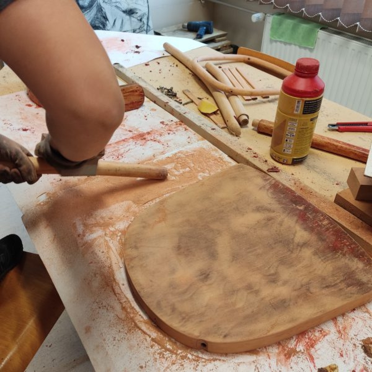 Zdjęcie w galerii na portalu naszwodzislaw.com: Warsztaty z meblarstwa w Instytucie Architektury ANS wiadomości z regionu