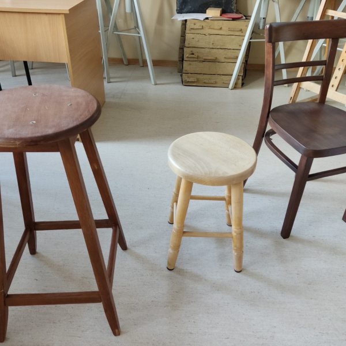 Zdjęcie w galerii na portalu naszwodzislaw.com: Warsztaty z meblarstwa w Instytucie Architektury ANS wiadomości z regionu