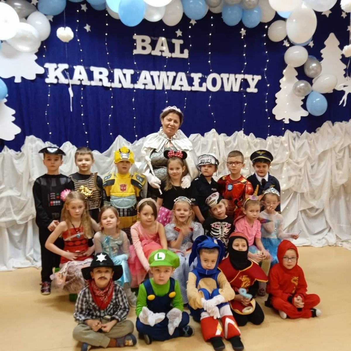 Zdjęcie w galerii na portalu naszwodzislaw.com: Karnawałowe szaleństwa wodzisławskich przedszkolaków wiadomości z regionu