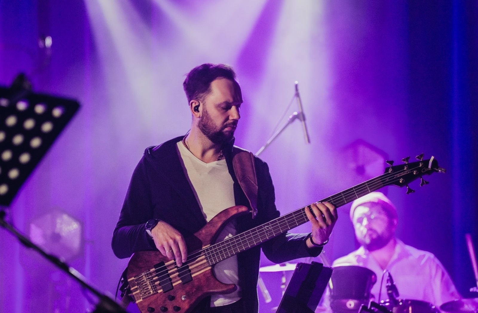 Zdjęcie w galerii na portalu naszwodzislaw.com: Świetna muzyka i góralska atmosfera. Zakopower kolędowo w WCK wiadomości z regionu