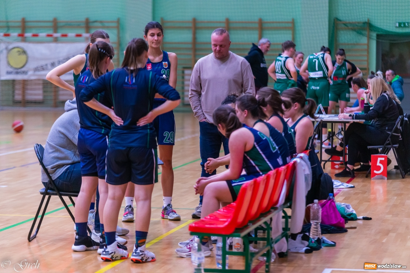 Zdjęcie w galerii na portalu naszwodzislaw.com: Lider z Raciborza nie zdobył Olimpii [FOTO i WIDEO] wiadomości z regionu