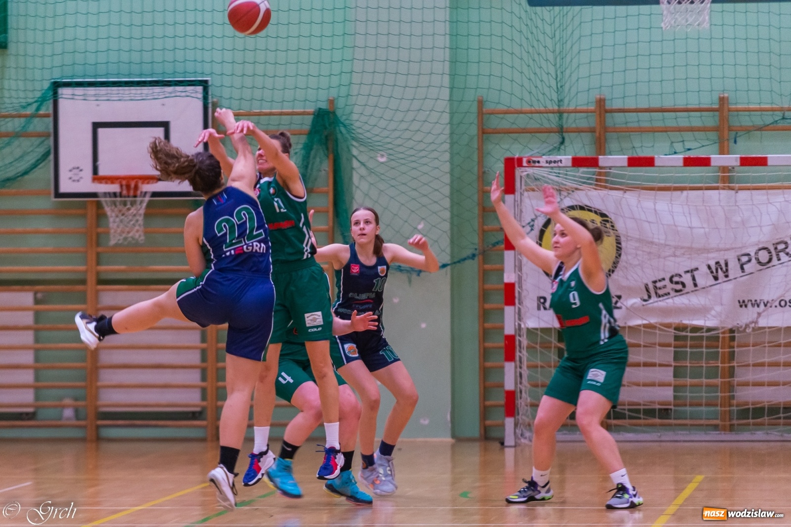 Zdjęcie w galerii na portalu naszwodzislaw.com: Lider z Raciborza nie zdobył Olimpii [FOTO i WIDEO] wiadomości z regionu