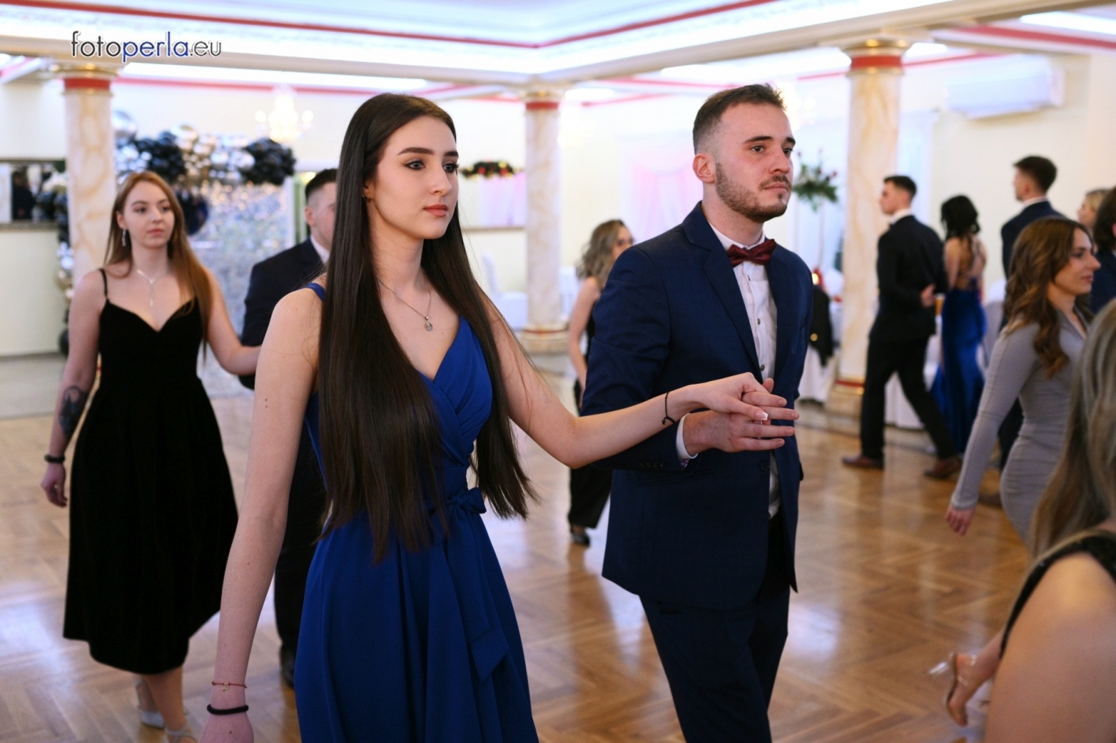 Zdjęcie w galerii na portalu naszwodzislaw.com: Szalona zabawa do samego rana - studniówka PCKZiU wiadomości z regionu