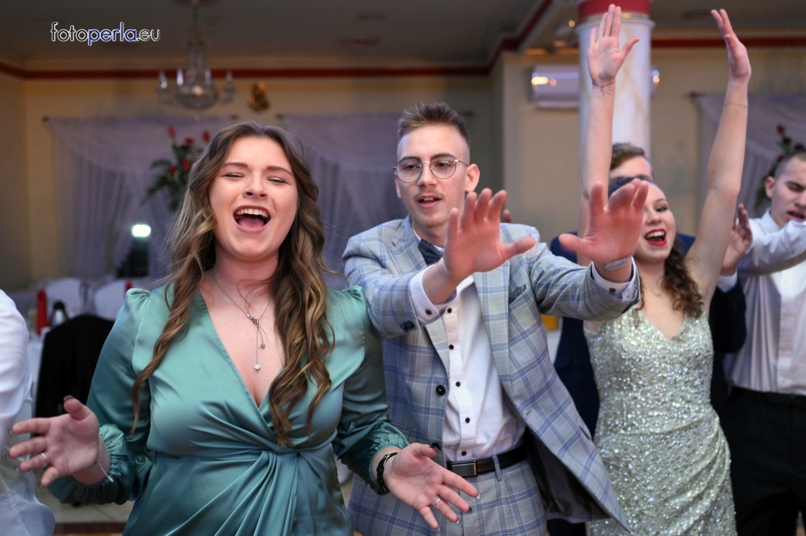 Zdjęcie w galerii na portalu naszwodzislaw.com: Szalona zabawa do samego rana - studniówka PCKZiU wiadomości z regionu