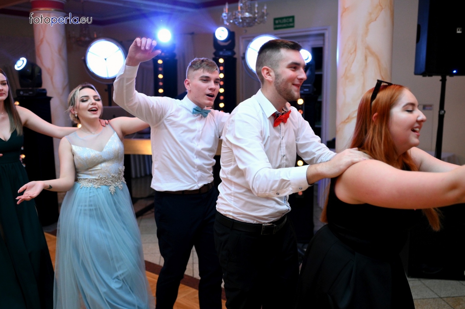 Zdjęcie w galerii na portalu naszwodzislaw.com: Szalona zabawa do samego rana - studniówka PCKZiU wiadomości z regionu