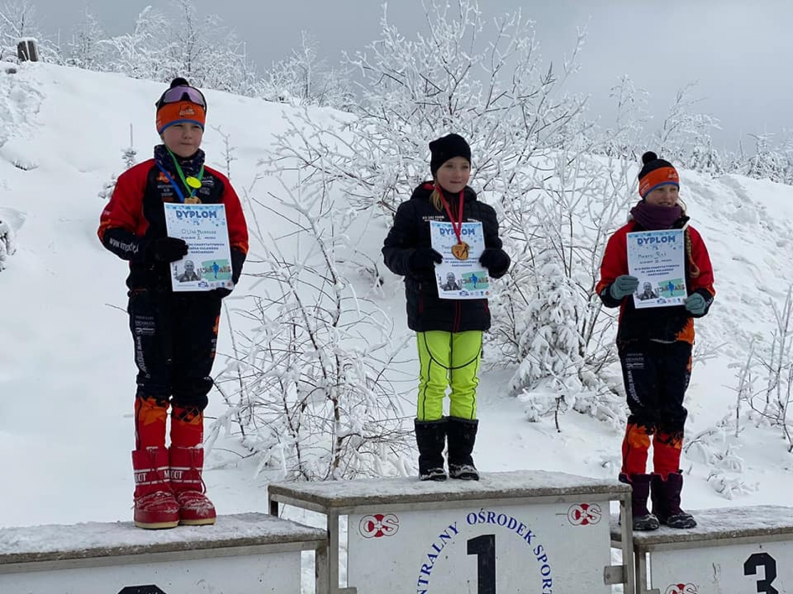 Zdjęcie w galerii na portalu naszwodzislaw.com: Narciarze KS Ski Team na biegu charytatywnym w Istebnej wiadomości z regionu