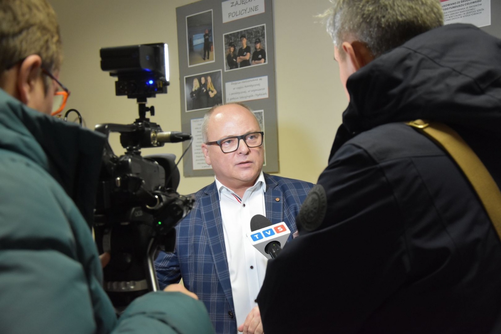 Zdjęcie w galerii na portalu naszwodzislaw.com: W Rydułtowach powstała laserowa strzelnica. Starosta sprawdził swą celność wiadomości z regionu