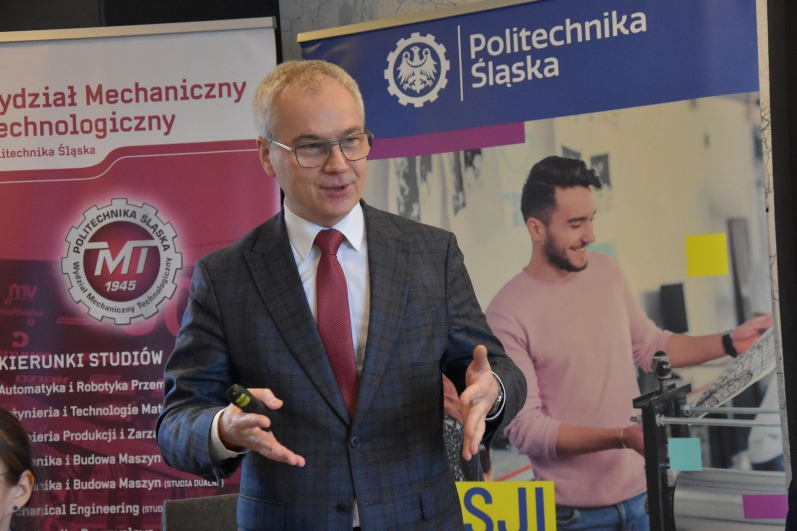 Zdjęcie w galerii na portalu naszwodzislaw.com: Kolejne umowy partnerskie podpisane [FOTO] wiadomości z regionu