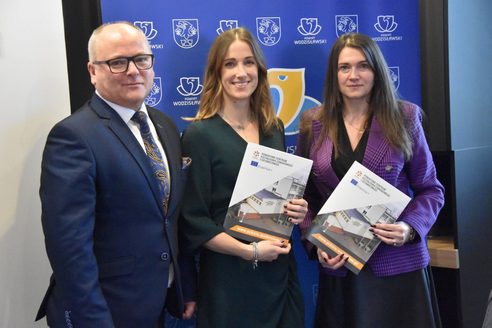 Zdjęcie w galerii na portalu naszwodzislaw.com: Kolejne umowy partnerskie podpisane [FOTO] wiadomości z regionu