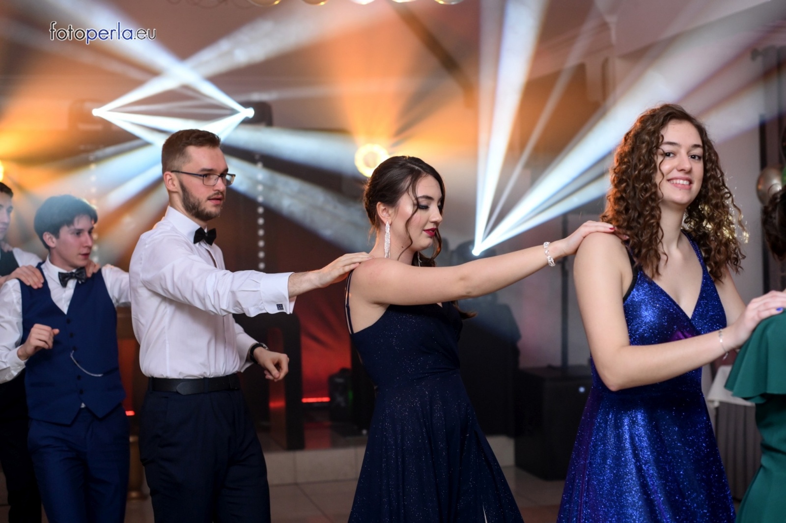 Zdjęcie w galerii na portalu naszwodzislaw.com: Studniówka maturzystów wodzisławskiego ZST wiadomości z regionu