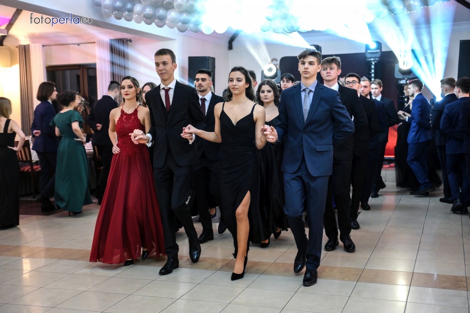 Zdjęcie w galerii na portalu naszwodzislaw.com: Studniówka maturzystów wodzisławskiego ZST wiadomości z regionu