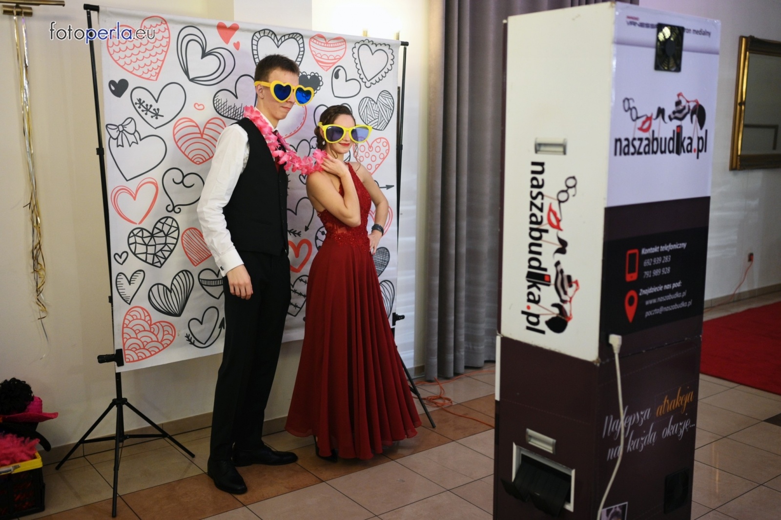 Zdjęcie w galerii na portalu naszwodzislaw.com: Studniówka maturzystów wodzisławskiego ZST wiadomości z regionu