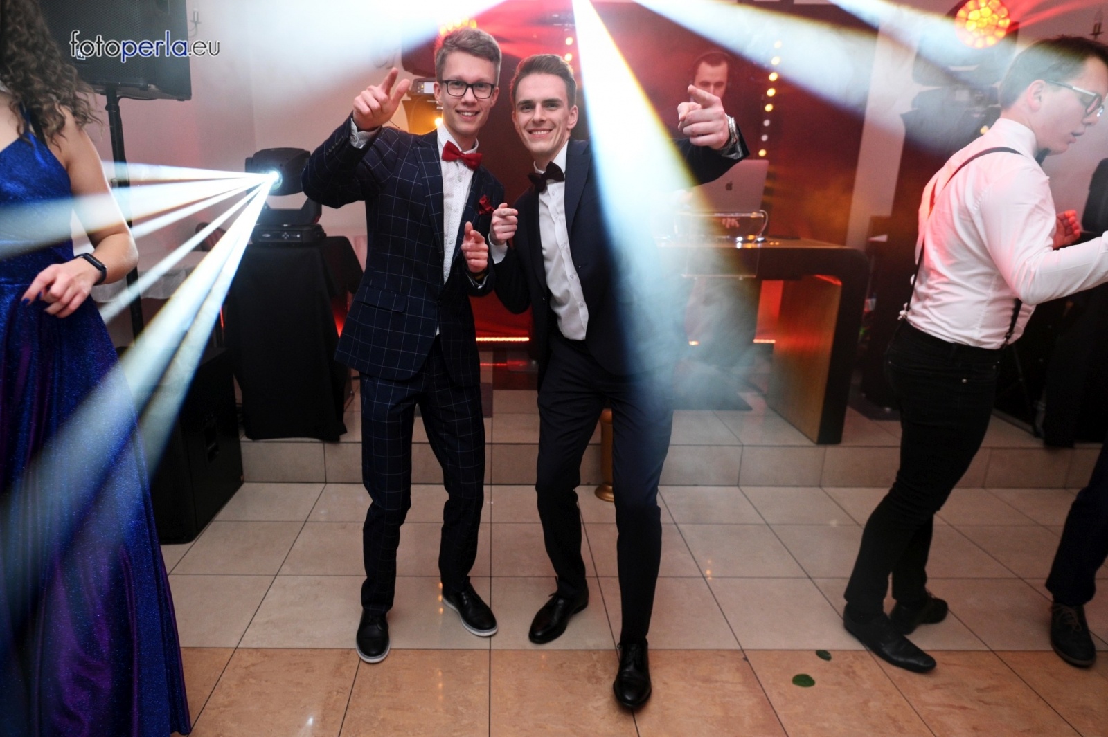 Zdjęcie w galerii na portalu naszwodzislaw.com: Studniówka maturzystów wodzisławskiego ZST wiadomości z regionu