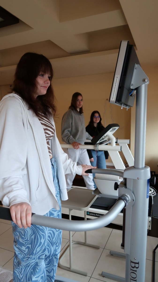 Zdjęcie w galerii na portalu naszwodzislaw.com: Zawodowy Debiut na finiszu! Za nami pierwsza edycja programu wiadomości z regionu