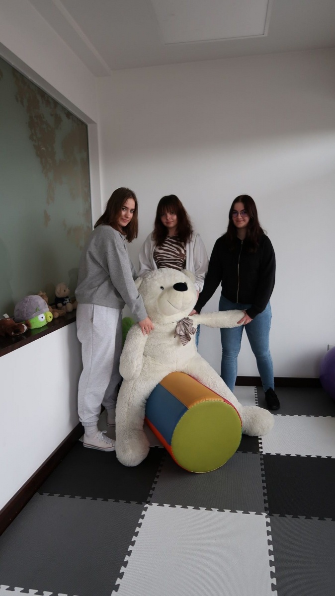 Zdjęcie w galerii na portalu naszwodzislaw.com: Zawodowy Debiut na finiszu! Za nami pierwsza edycja programu wiadomości z regionu