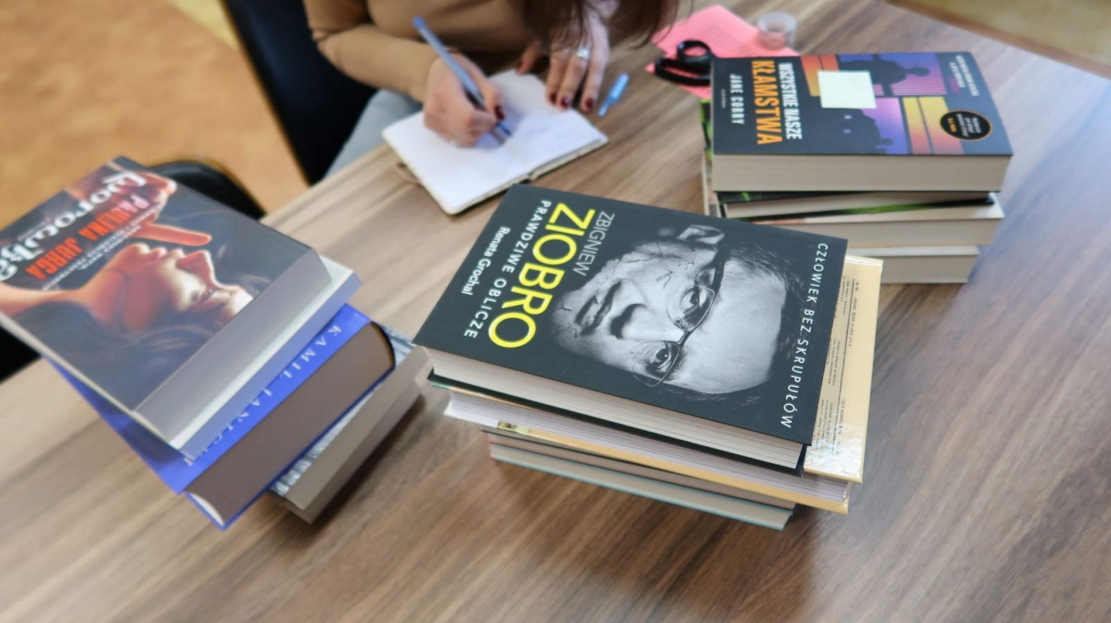 Zdjęcie w galerii na portalu naszwodzislaw.com: Zawodowy Debiut na finiszu! Za nami pierwsza edycja programu wiadomości z regionu