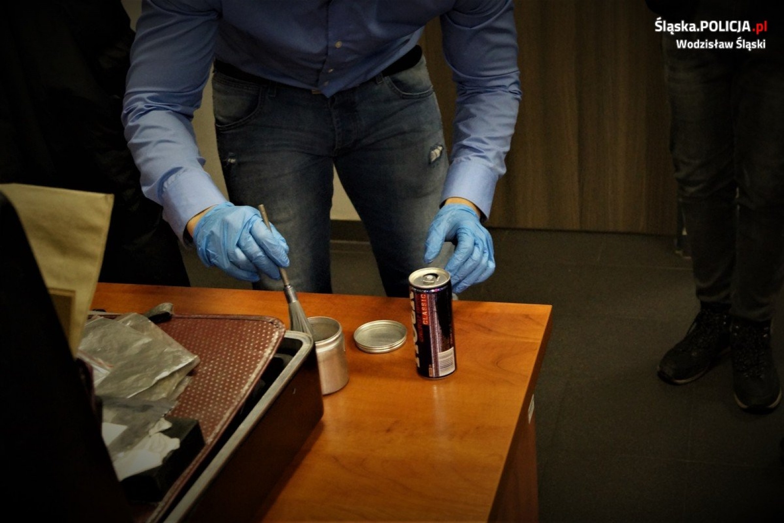 Zdjęcie w galerii na portalu naszwodzislaw.com: Zawodowy debiut w wodzisławskiej komendzie wiadomości z regionu